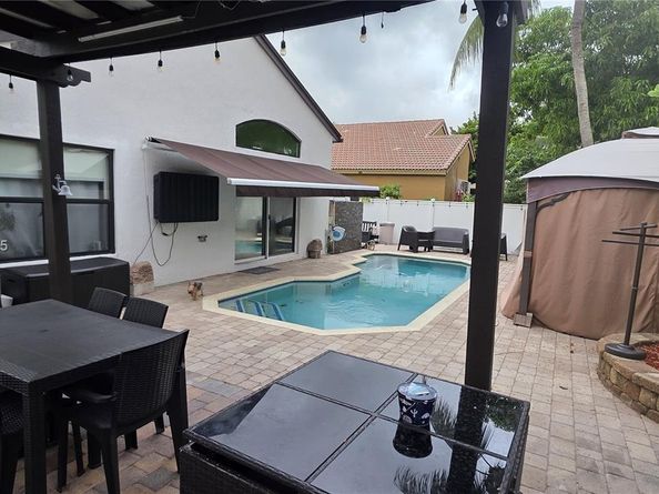 19185 SW 25th Ct, Miramar FL 33029