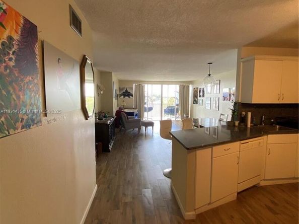 Undisclosed Address #A11891436, Miami FL 33179