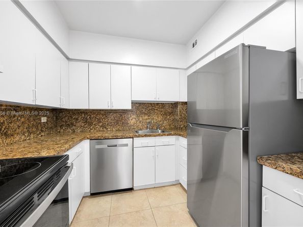 7441 Wayne Ave 15E, Miami Beach FL 33141