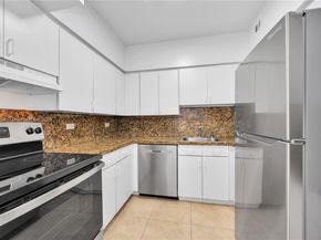 7441 Wayne Ave 15E, Miami Beach FL 33141