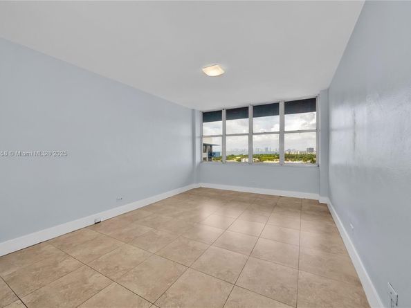 7441 Wayne Ave 15E, Miami Beach FL 33141