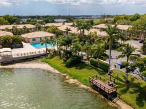 5560 Lakeside Dr 204, Margate FL 33063
