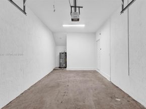 11925 NW 46th St, Coral Springs FL 33076