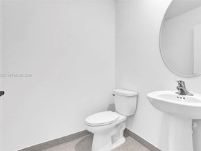 11925 NW 46th St, Coral Springs FL 33076