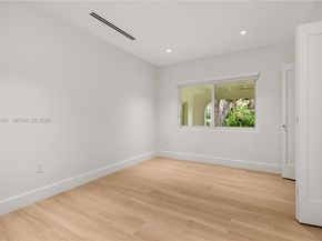 6011 Maynada St, Coral Gables FL 33146