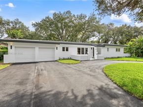 6011 Maynada St, Coral Gables FL 33146