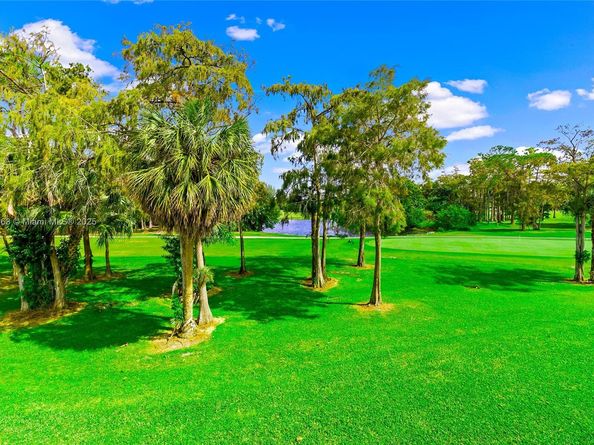 21578 Juego Cir 26H, Boca Raton FL 33433