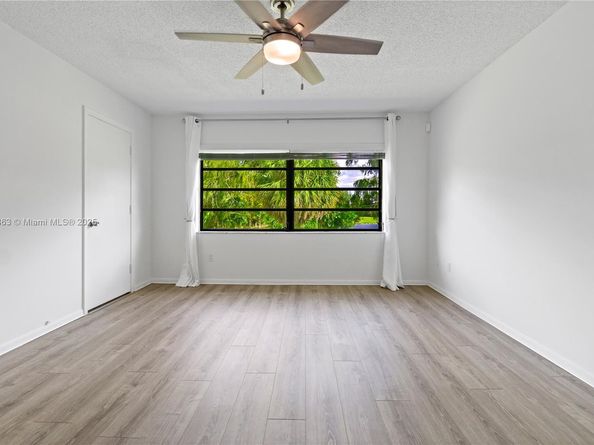 21578 Juego Cir 26H, Boca Raton FL 33433