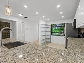 21578 Juego Cir 26H, Boca Raton FL 33433