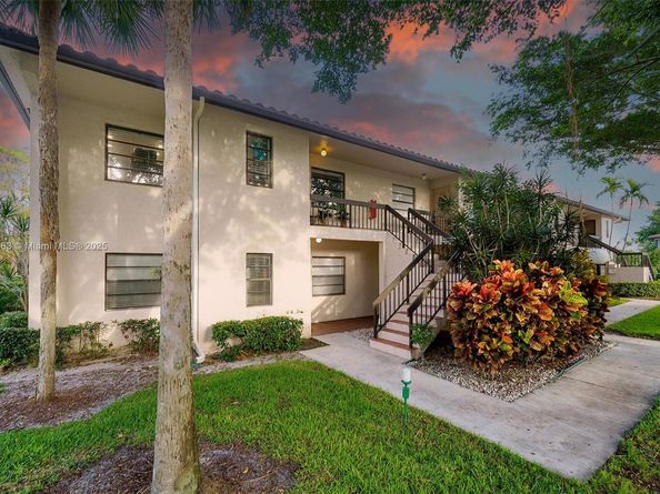 21578 Juego Cir 26H, Boca Raton FL 33433