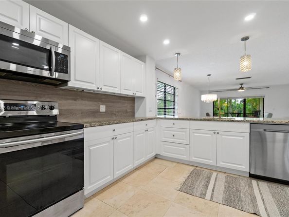 21578 Juego Cir 26H, Boca Raton FL 33433