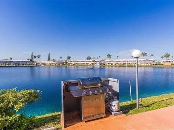 900 SW 10th Ter 8S, Hallandale Beach FL 33009