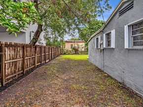 2636 SW 29th Ct, Miami FL 33133