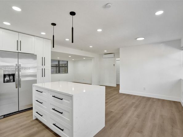 1302 S 22nd Ct, Hollywood FL 33020