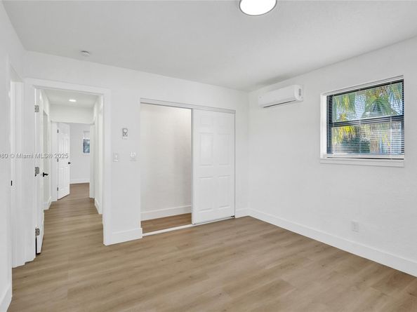 1302 S 22nd Ct, Hollywood FL 33020