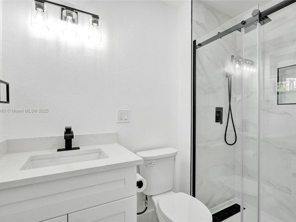 1302 S 22nd Ct, Hollywood FL 33020