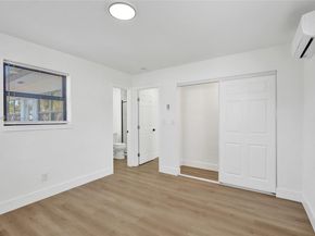 1302 S 22nd Ct, Hollywood FL 33020