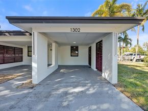 1302 S 22nd Ct, Hollywood FL 33020