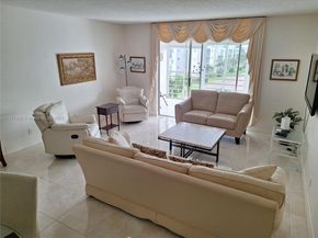 1025 SE 3rd Ave 401, Dania Beach FL 33004