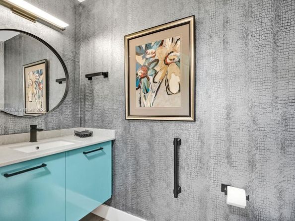 16101 Emerald Estates Dr 342, Weston FL 33331