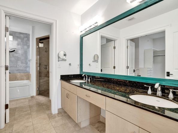 16101 Emerald Estates Dr 342, Weston FL 33331