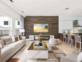 822 Meridian Ln, Hollywood FL 33019