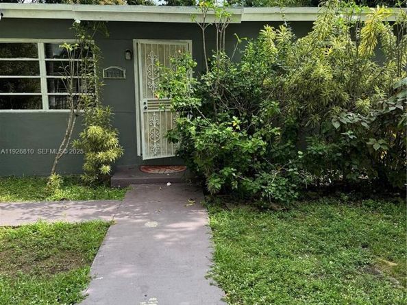 17971 NW 4th Ave, Miami Gardens FL 33169