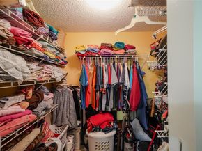 3138 Via Poinciana 105, Lake Worth FL 33467