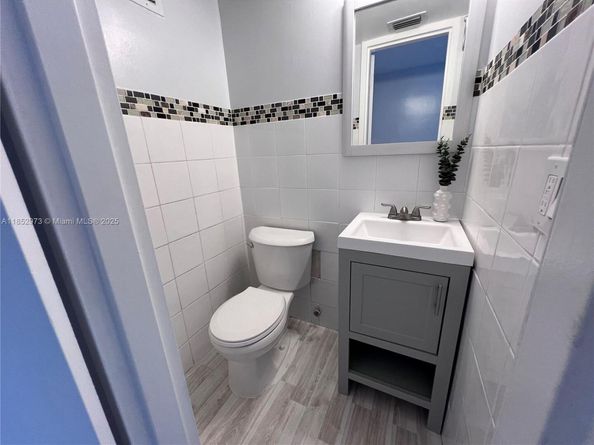 3660 NE 166th St 505, North Miami Beach FL 33160