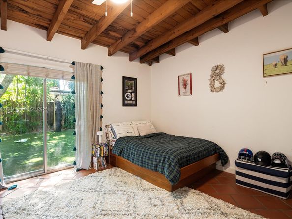 3765 Carmen Ct, Coconut Grove FL 33133