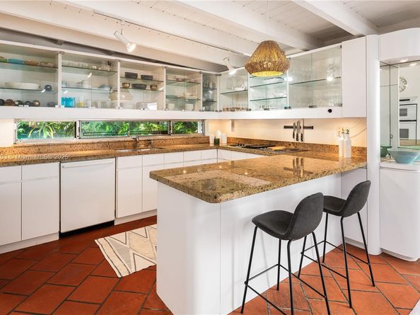 3765 Carmen Ct, Coconut Grove FL 33133