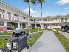 1354 N 12th Ct 11B, Hollywood FL 33019