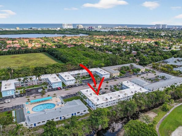 1354 N 12th Ct 11B, Hollywood FL 33019