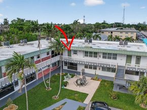 1354 N 12th Ct 11B, Hollywood FL 33019