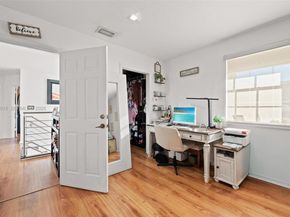 5186 NW 106th Ave, Doral FL 33178