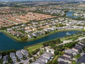 385 NE 36th Ave Rd, Homestead FL 33033