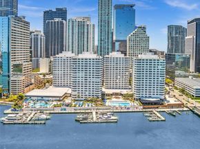 825 Brickell Bay Dr 1042, Miami FL 33131