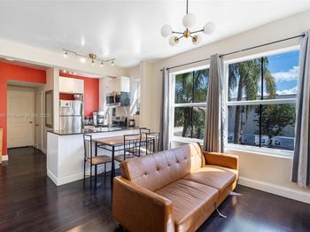 1320 Drexel Ave
