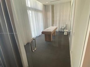 2000 Metropica Way 2104, Sunrise FL 33323