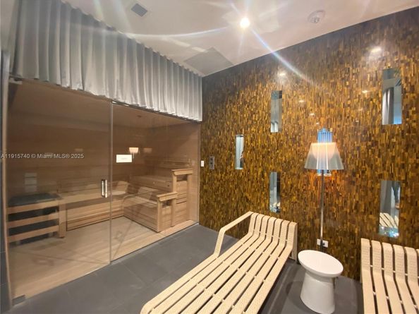 2000 Metropica Way 2104, Sunrise FL 33323