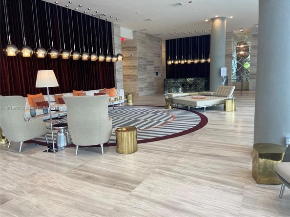 2000 Metropica Way 2104, Sunrise FL 33323