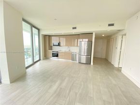 2000 Metropica Way 2104, Sunrise FL 33323