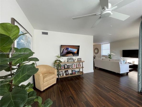 4400 Hillcrest Dr 601B, Hollywood FL 33021