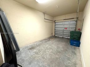 3195 NW 31st Ter, Oakland Park FL 33309