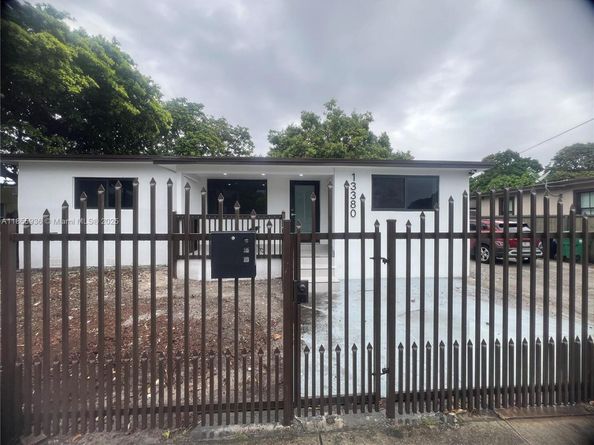 13380 NW 32nd Ave, Opa-Locka FL 33054