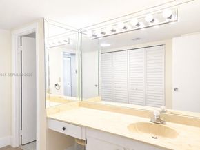 20335 W Country Club Dr 2509, Aventura FL 33180