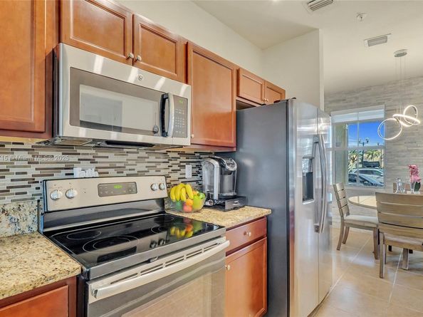 134 SE 28th Ter 6, Homestead FL 33033