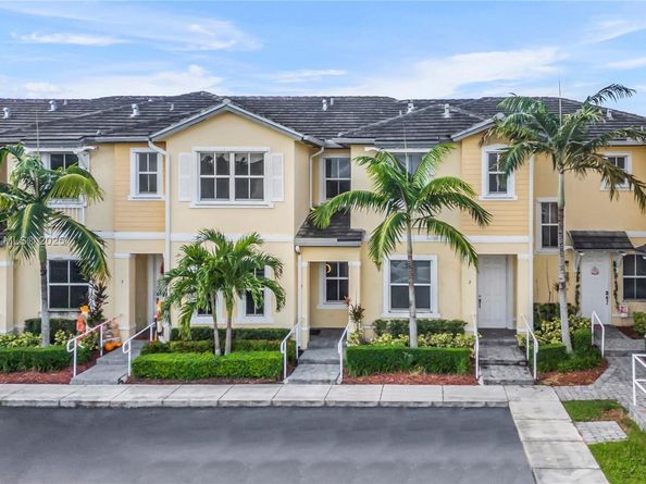 134 SE 28th Ter 6, Homestead FL 33033