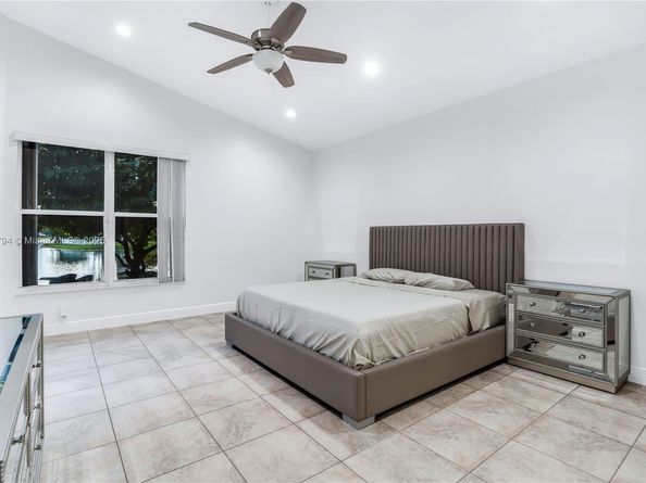 2791 SW 190th Ave, Miramar FL 33029