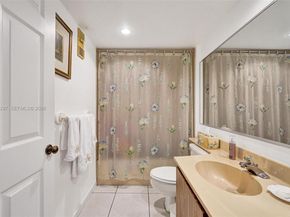 1502 Whitehall Dr 205, Davie FL 33324